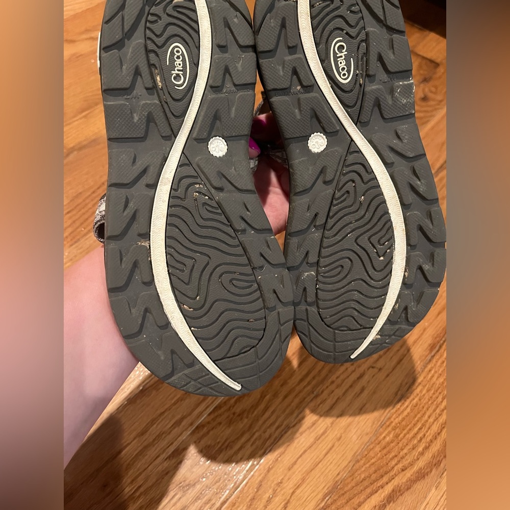 Chacos - Picture 2 of 4